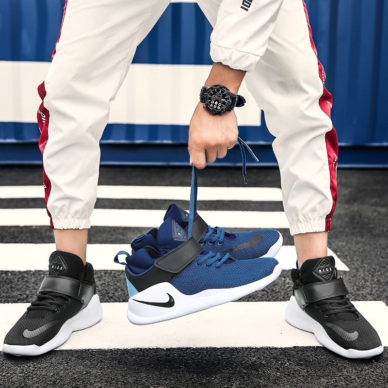 nike kwazi blue running shoes