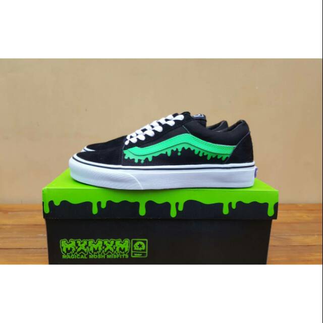 vans old skool magical mosh misfits
