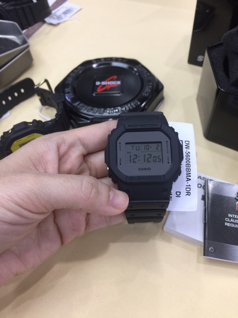 g shock dw 5600bbma
