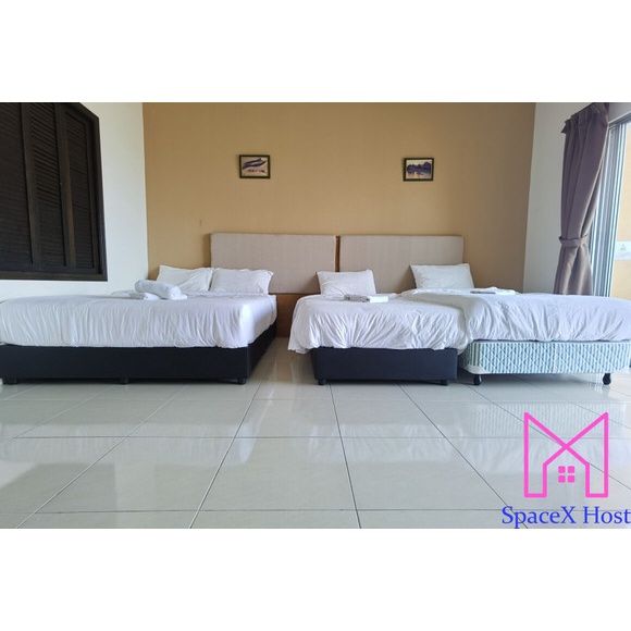 Relax Jacuzzi Suite Gold Coast Morib By SpaceX. Shopee Malaysia