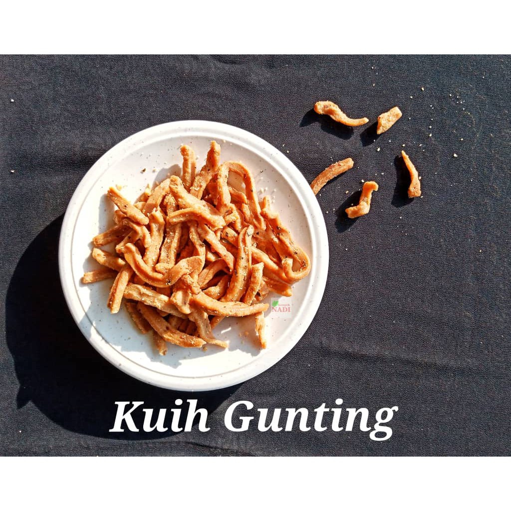 Ready Stok Panas2 Kuih Gunting Tradisional Sedap Sgt Susah Nk Jumpa Sedap Camni Shopee Malaysia