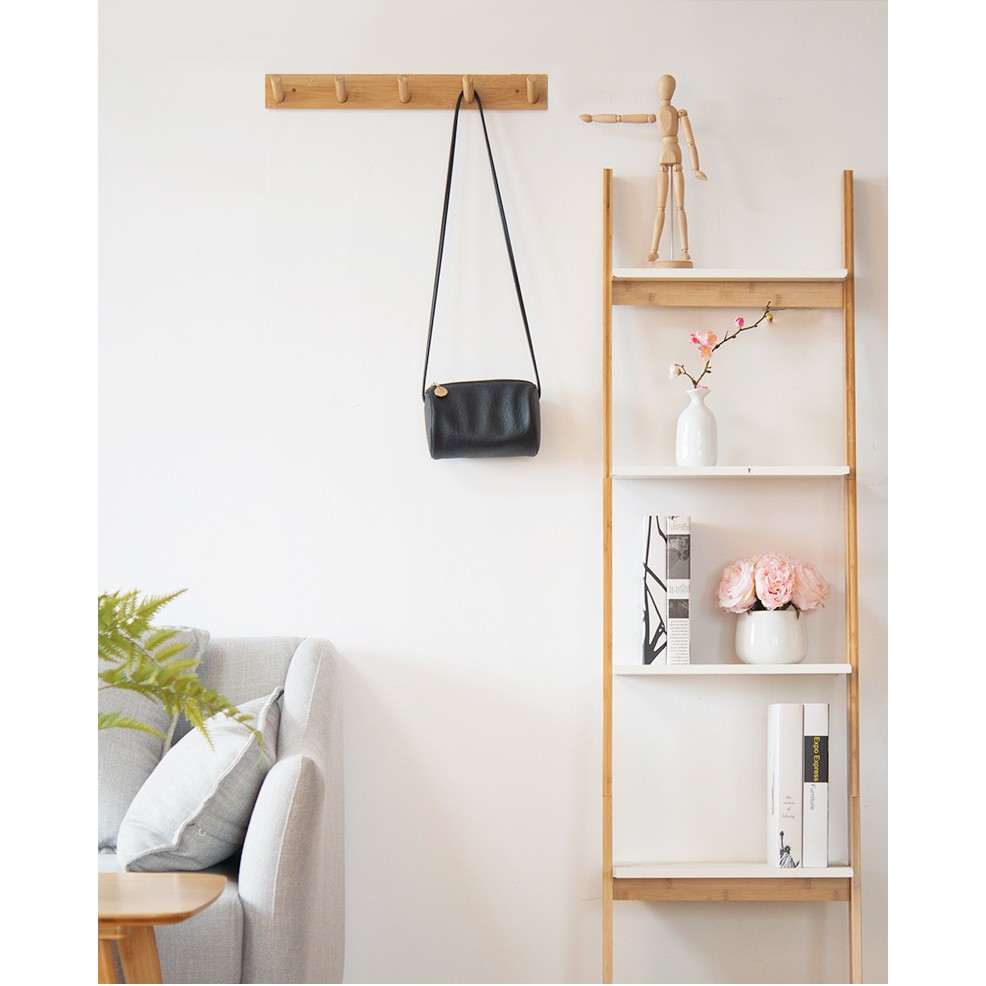 wall hanger for clothes