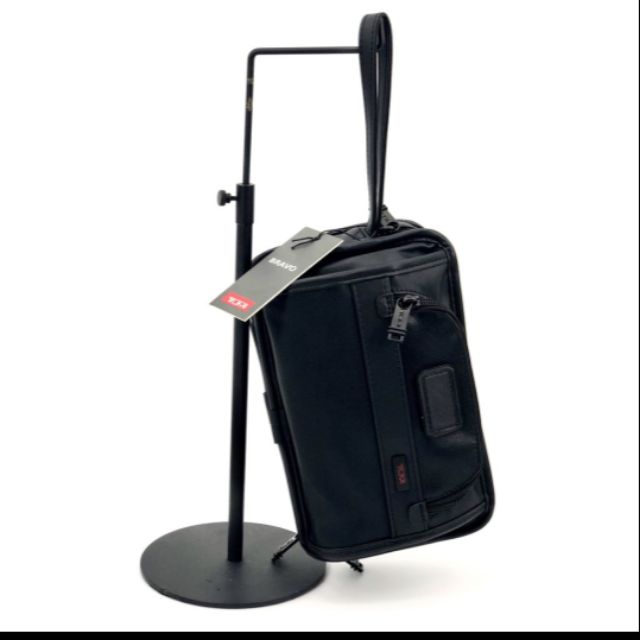 tumi men's clutch