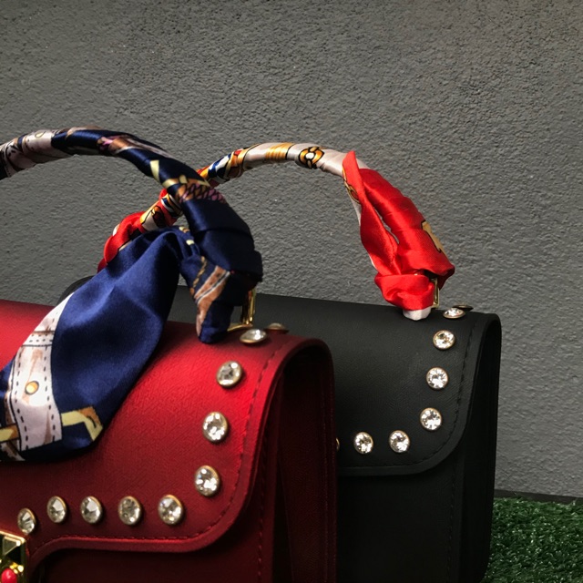 (READY STOCK) OFFER SALE!! Sling Bag Shopee Malaysia