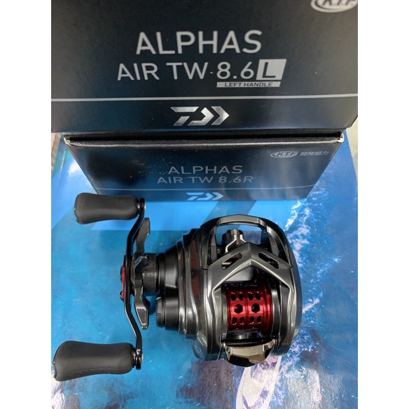 Daiwa Alphas Air Tw 8 6 Left Right With 1 Year Warranty Free Gift Shopee Malaysia