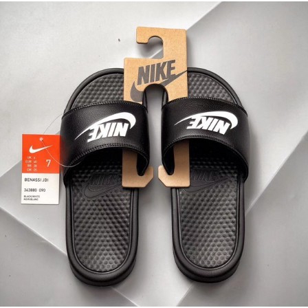 nike benassi 36