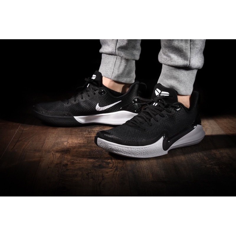 nike zoom mamba focus