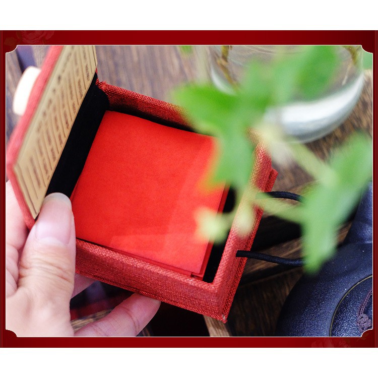 Chinese Red Paper Lipstick