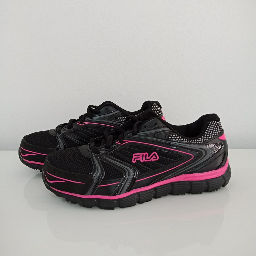 fila steel toe shoes womens