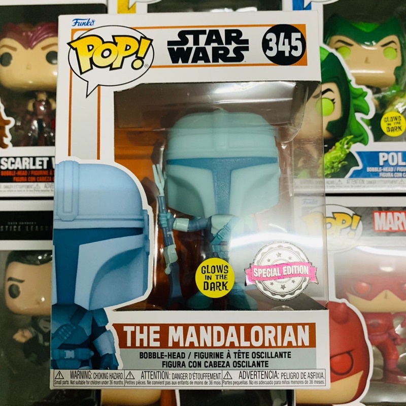 Star Wars - The Mandalorian special edition glow in the dark official ...