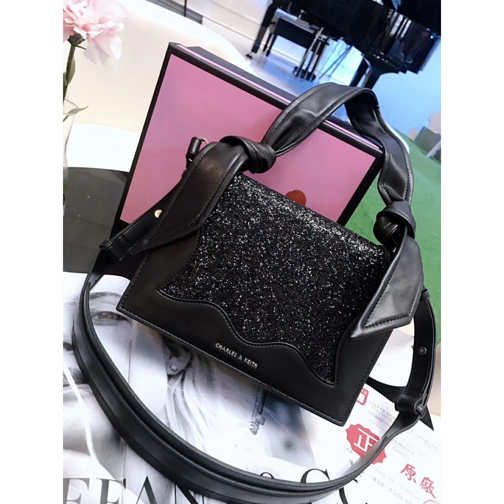 CHARLES AND KEITH SHOULDER HANDBAG | Shopee Malaysia