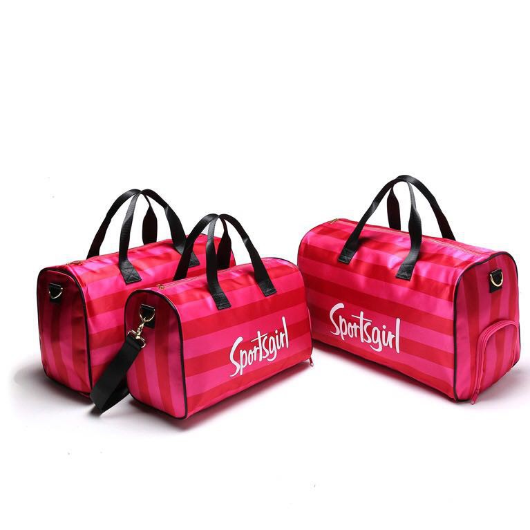 sportsgirl gym bag