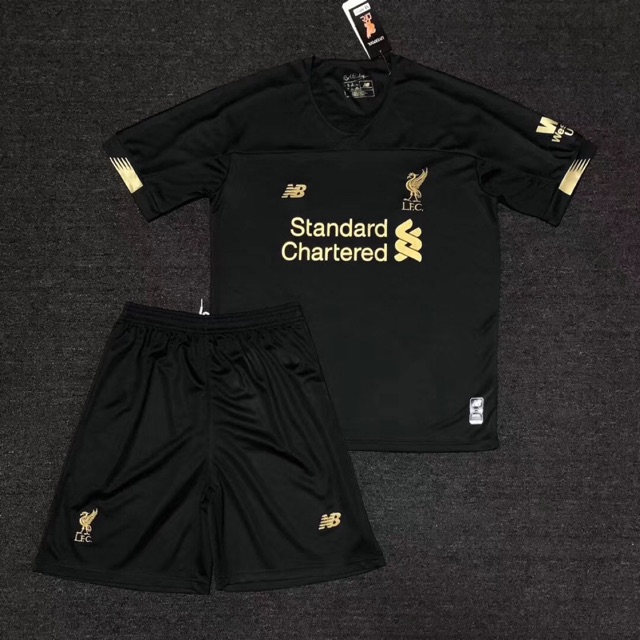 liverpool goalkeeper jersey kids