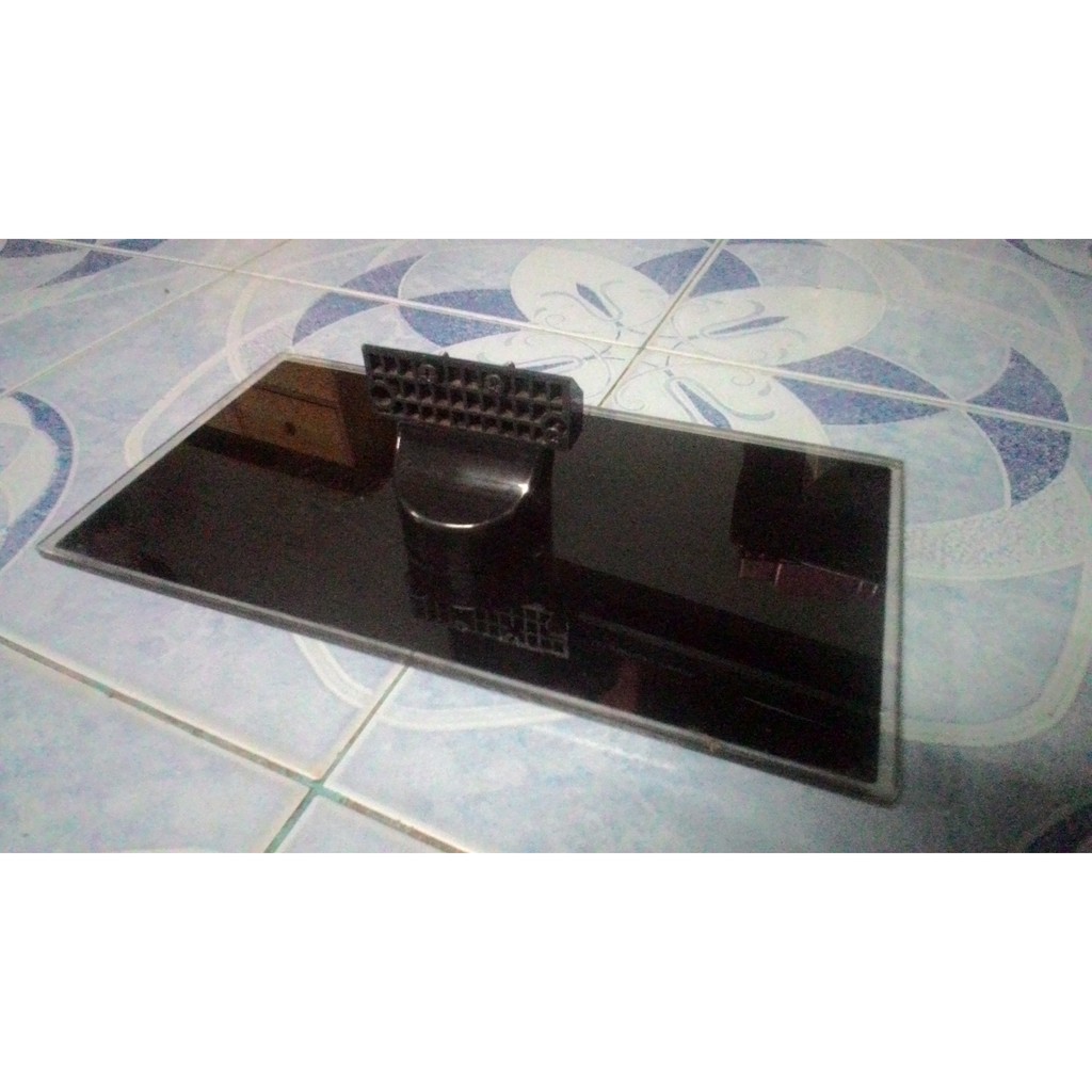 Haier TV  LE32M630  Stand > glass kaki tv tapak kaca kukuh   [ USED ]