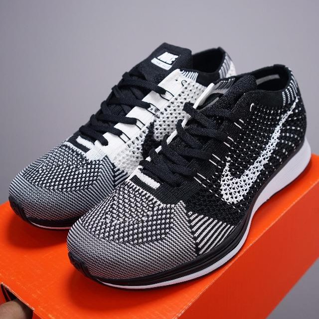 nike flyknit racer original