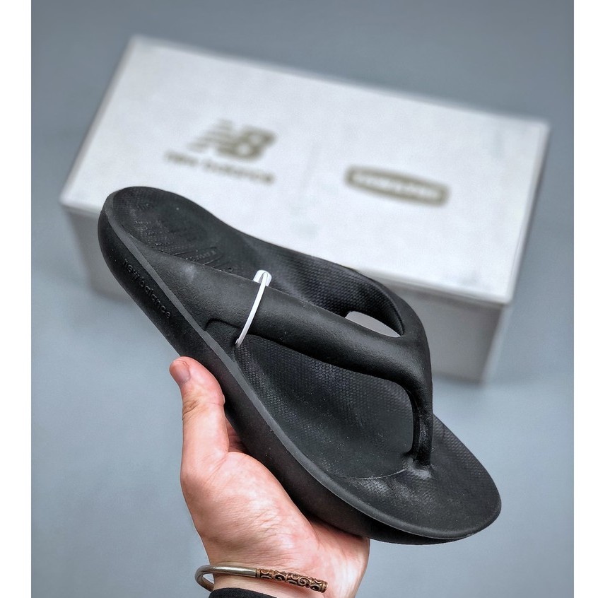 flip flops new balance