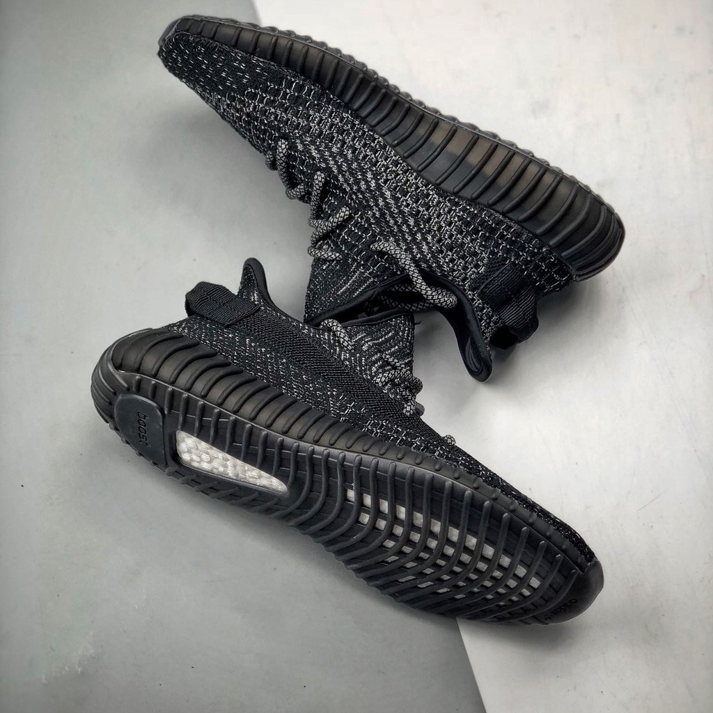 yeezy soccer shoes