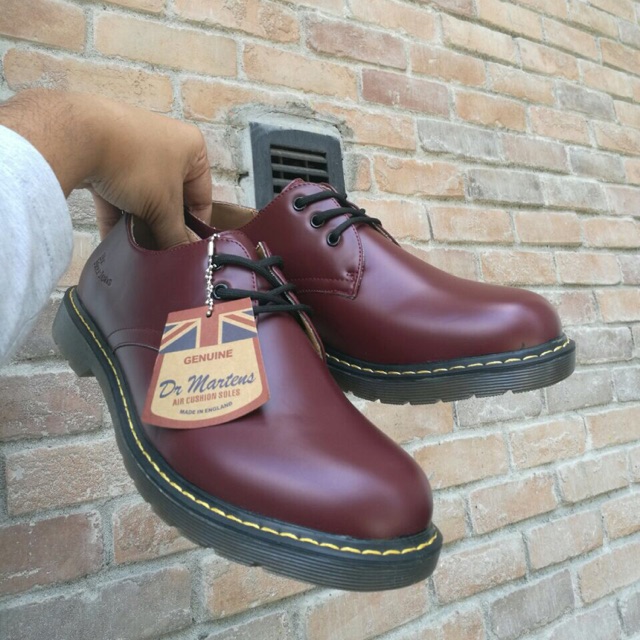 docmart low cut