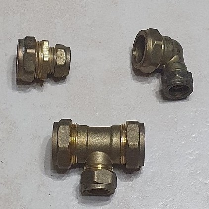 3 4 X 1 2 Brass Copper Reducer Socket Elbow Tee Fitting Shopee Malaysia