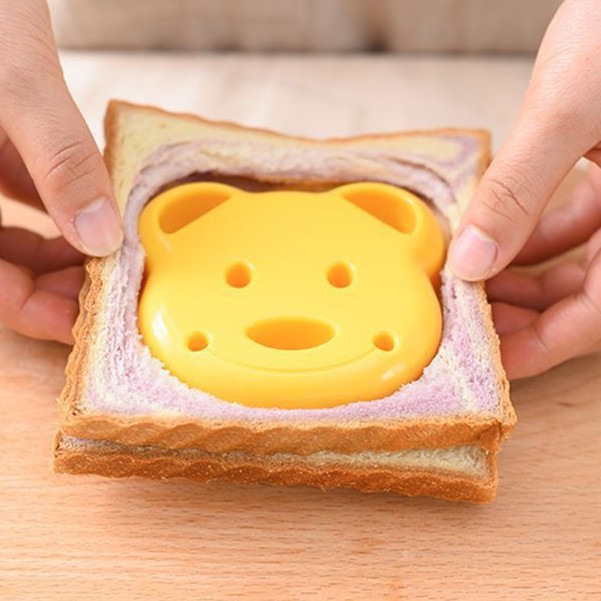 Adorable Cute Yellow Bear Bear Design DIY Sandwich Toast Bread Mould Cutter (Acuan Sandwic Viral Murah) no box