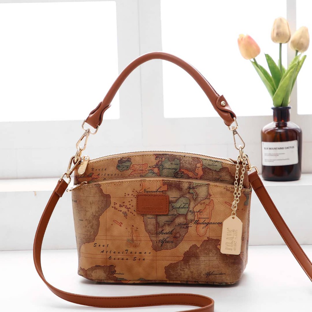 alviero martini sling bag