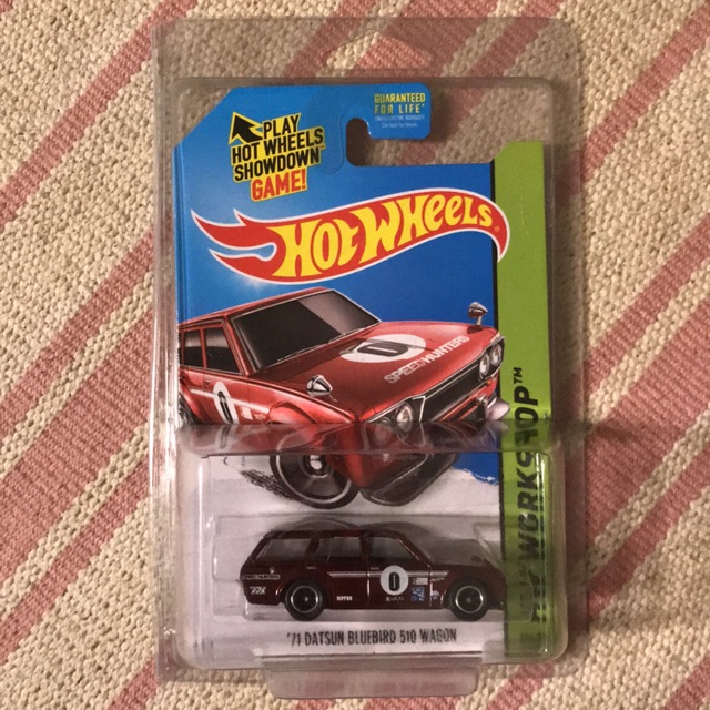 hotwheel datsun