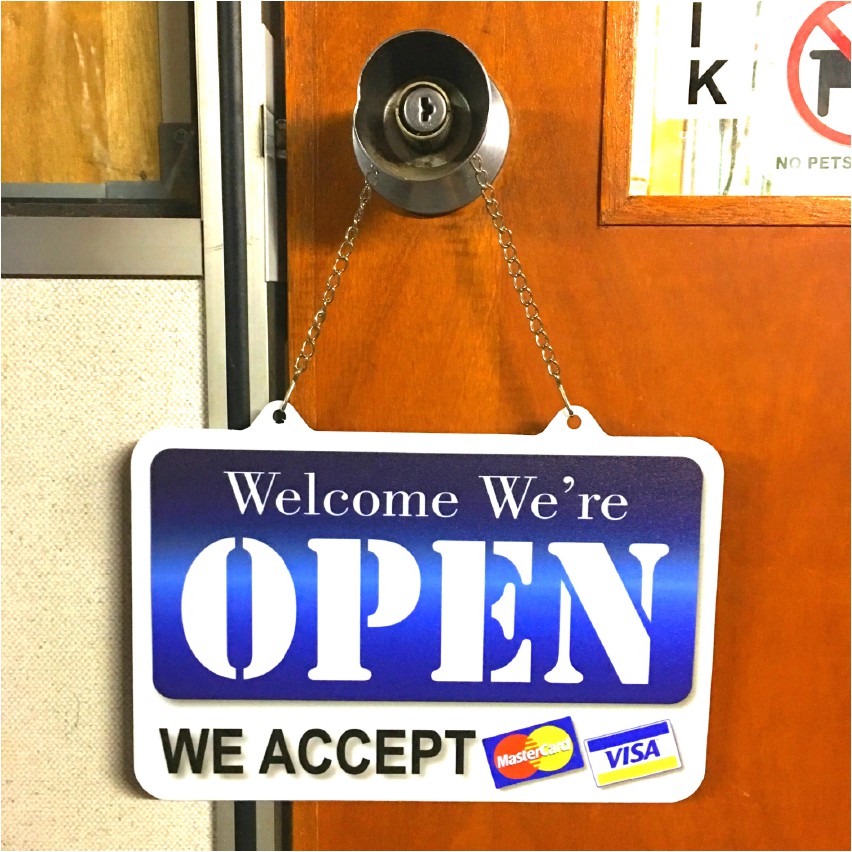 Open Closed We Accept Credit Card Door Sign Board With Chain Cup 170x240mm