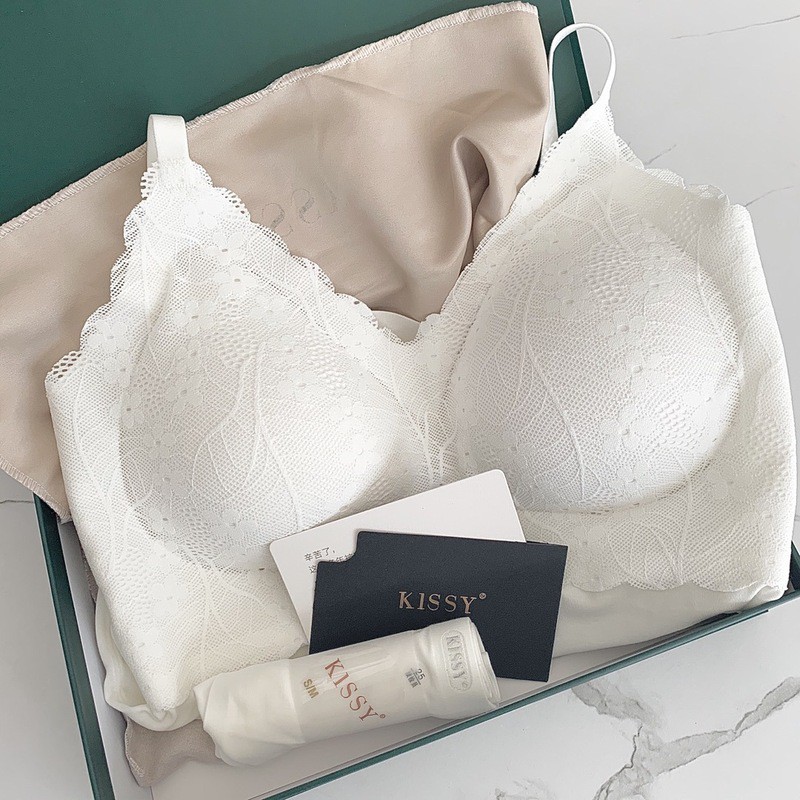 [ready Stock] 正品 Kissy 如吻内衣七夕白色蕾絲限定限量款 Authentic Kissy Bra Set New Limited Edition White Lace
