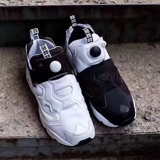 deal x reebok insta pump fury