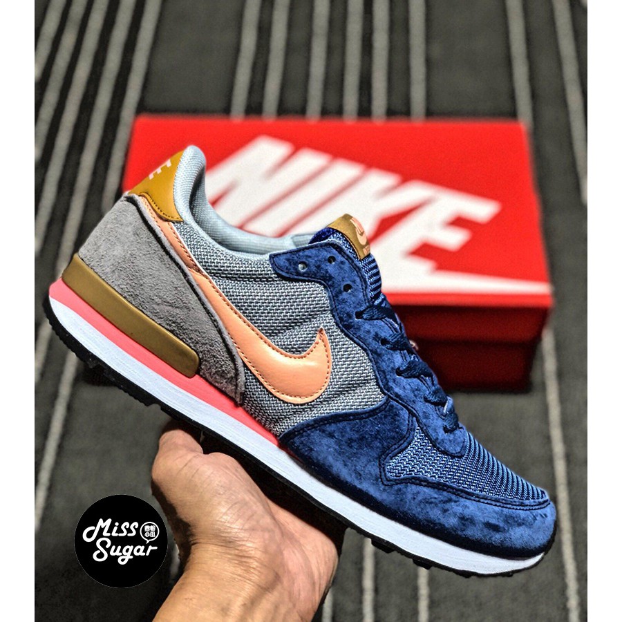 nike internationalist retro
