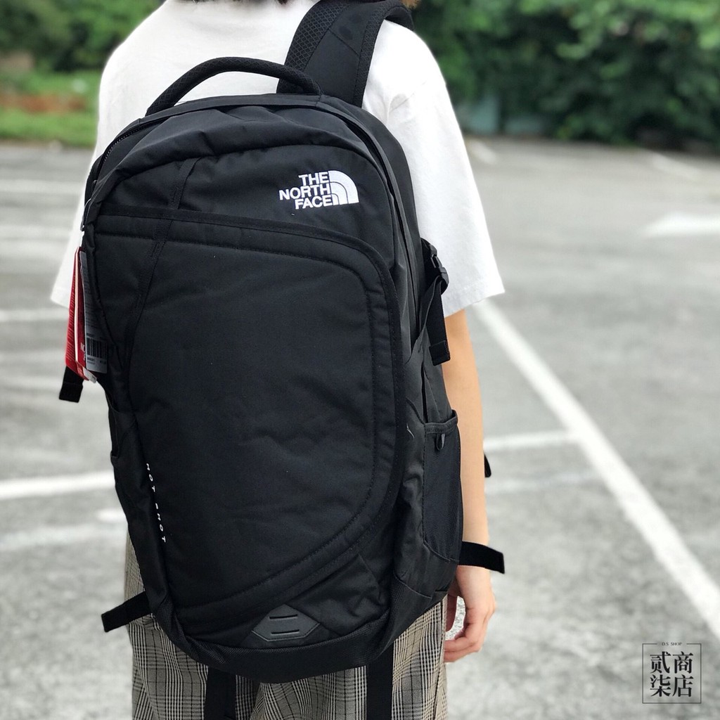 D S The North Face Hot Shot Backpack Black Backpack Laptop Pack North Face Tnf Shopee Malaysia