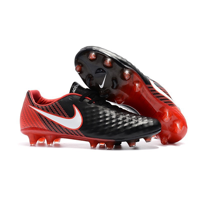 red and black magistas