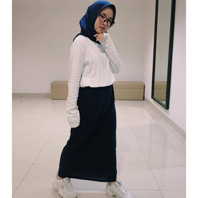 style hijab rok span casual