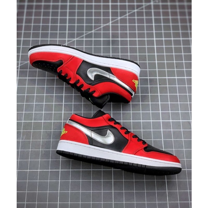 Nike Air Jordan 1 Low Black Green Pulse Gym Red White High Premium Original Shopee Malaysia