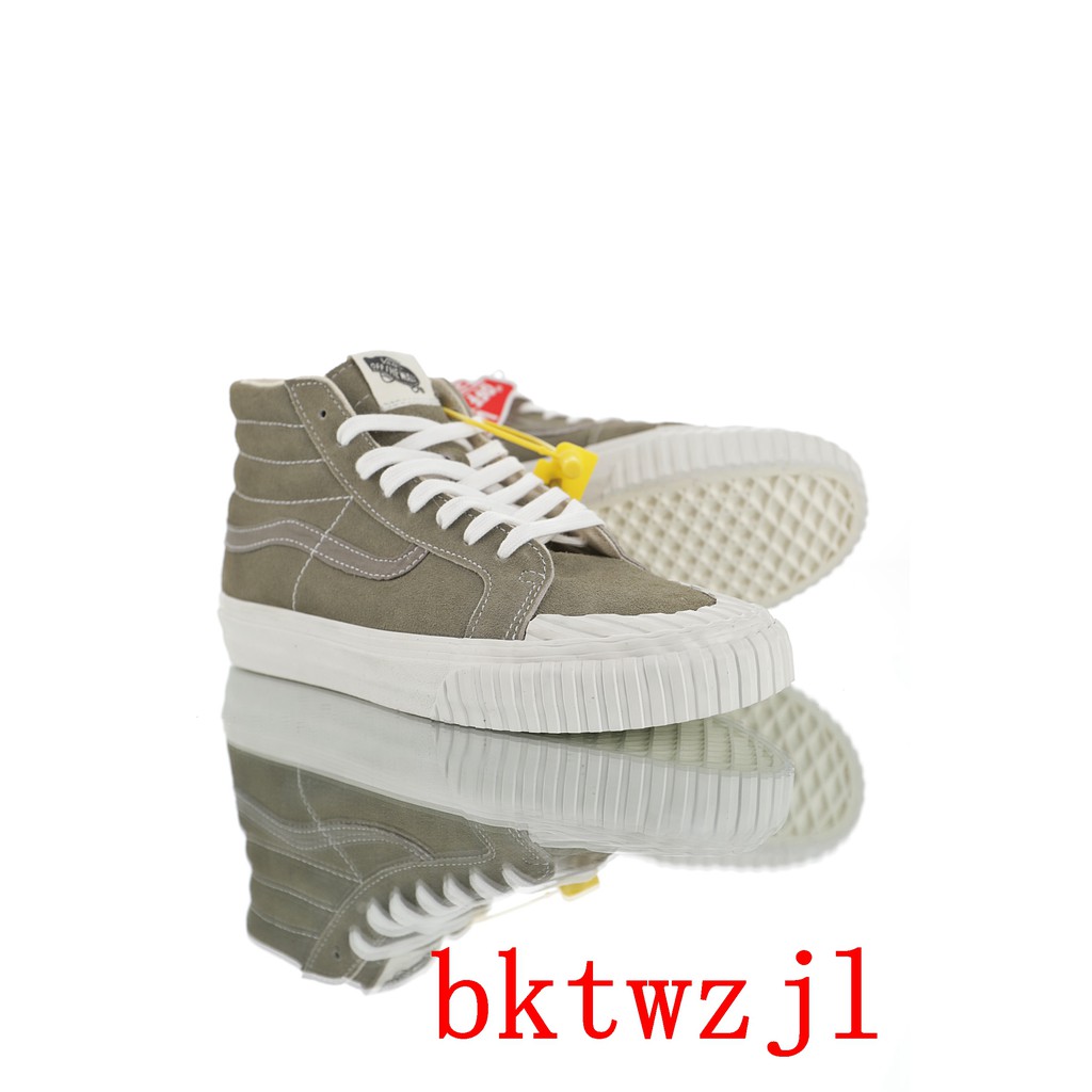 dark green canvas shoes