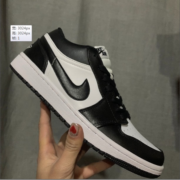 nike air jordan 1 low black and white