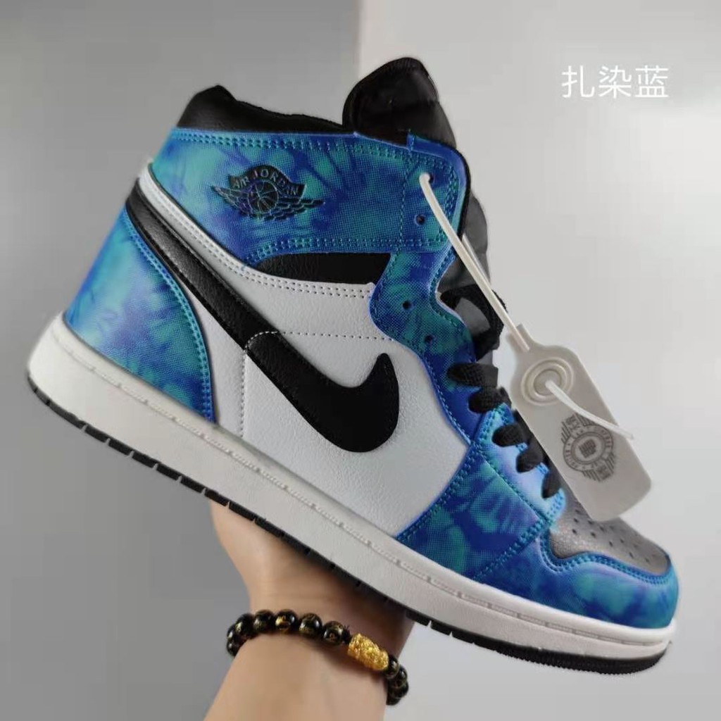 kasut aj 4