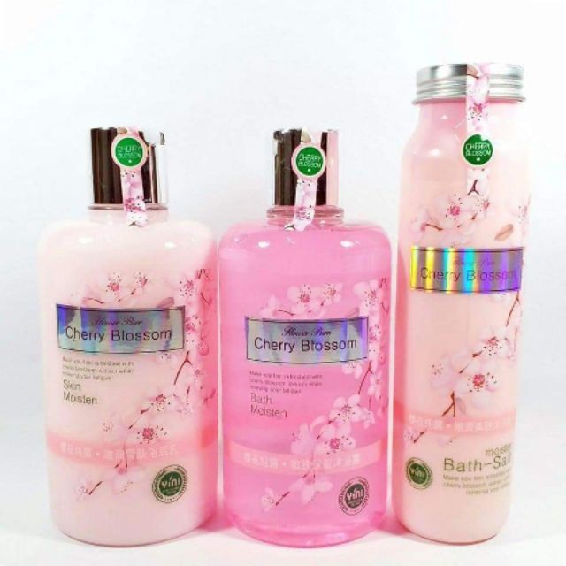 SET MANDIAN CHERRY BLOSSOM 3in1/LOTION/SCRUB/SHOWER GEL +1 FREE GIFT