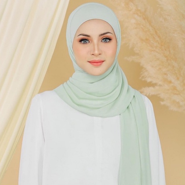 HIJABISTAHUB THALIA SHAWL / TUDUNG KAHWIN / SHAWL TUNANG / SHAWL NIKAH ...