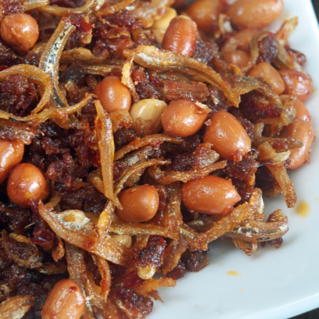 Sambal Garing Ikan Bilis Kacang Shopee Malaysia