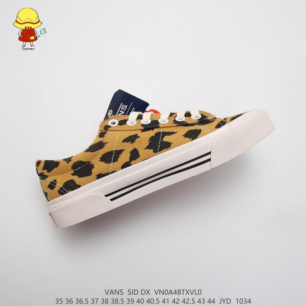 leopard vans journeys
