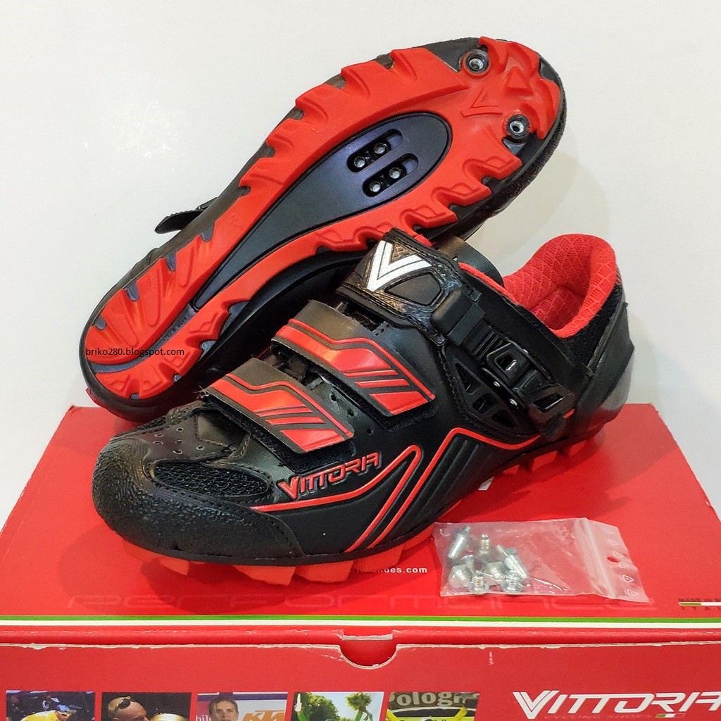 vittoria cycling shoes