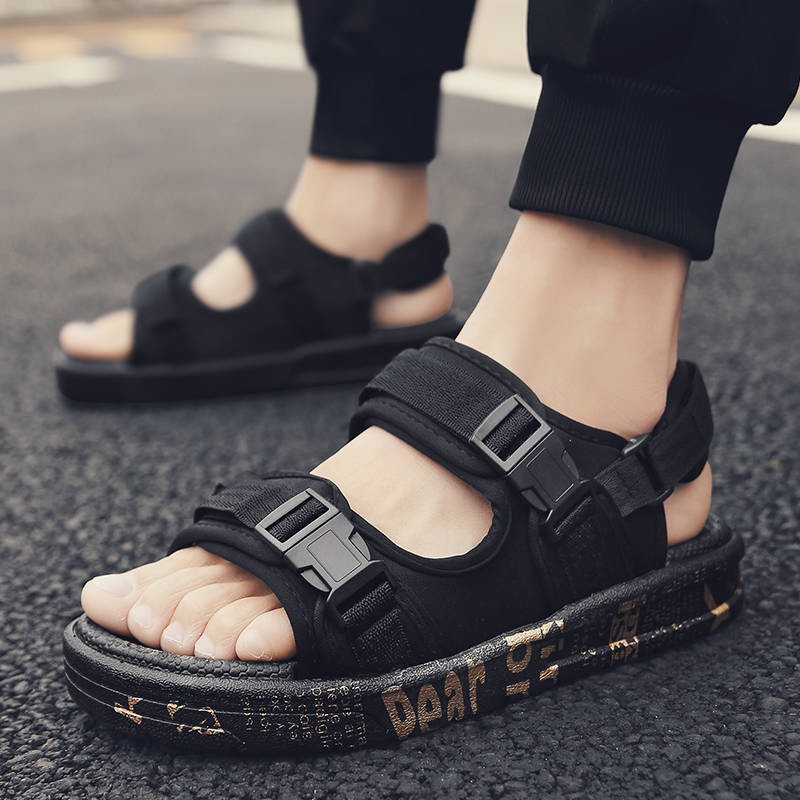 Sandle Lelaki Ins Sandal Lelaki Super Api Lelaki Musim Panas Gaya Harajuku Sandal Perkataan Dan Sandal Pelajar Liar Versi Korea Kasut Pantai Yang Bergaya