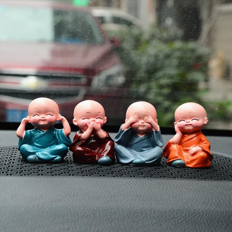 Cute Monk Figurine Small Resin Statue Sage Kung Fu Buddha Creative Crafts Ornament Car Home Decor Accessories