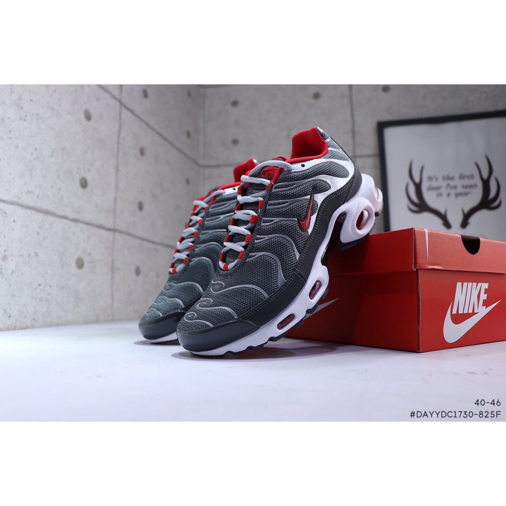 nike tn grey red