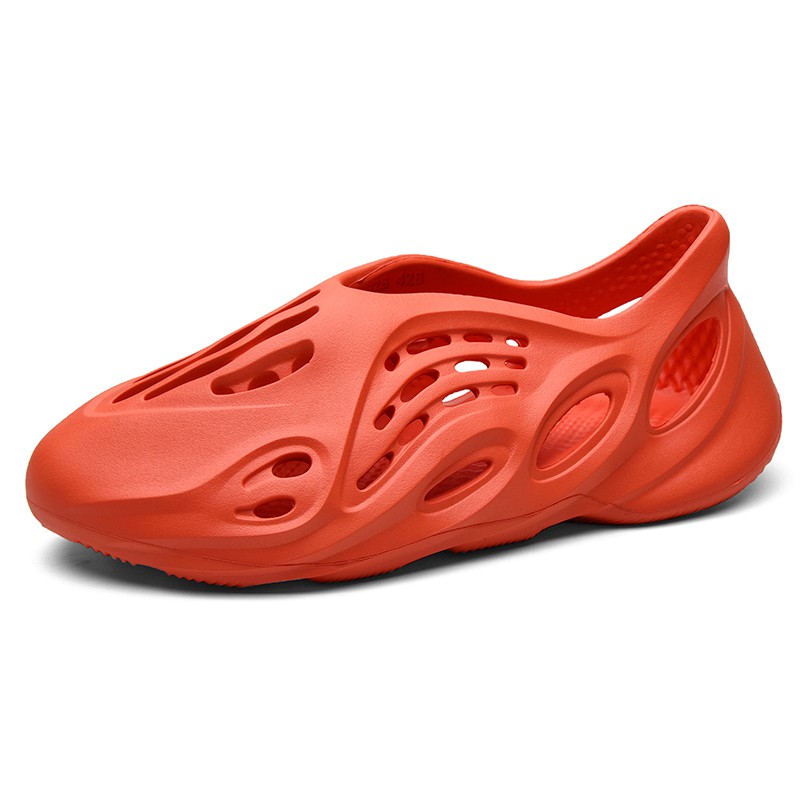 crocs sports shoes