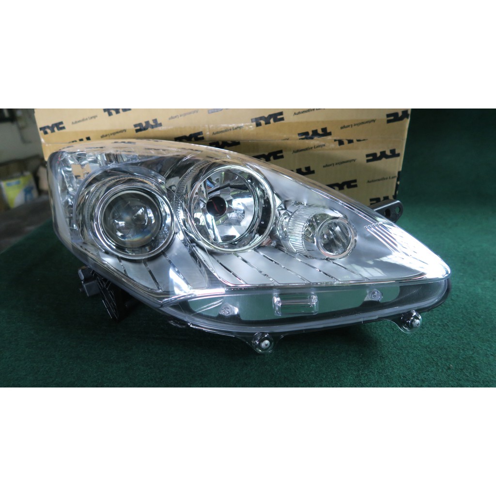 Perodua Alza Mpv 2014 2019 Head Lamp Lh Rh Brand Tyc Shopee Malaysia