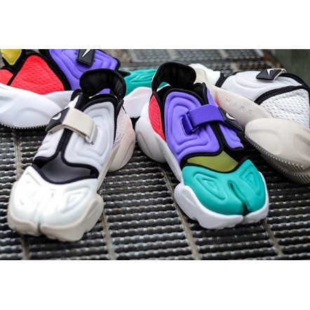 aqua brand sneakers