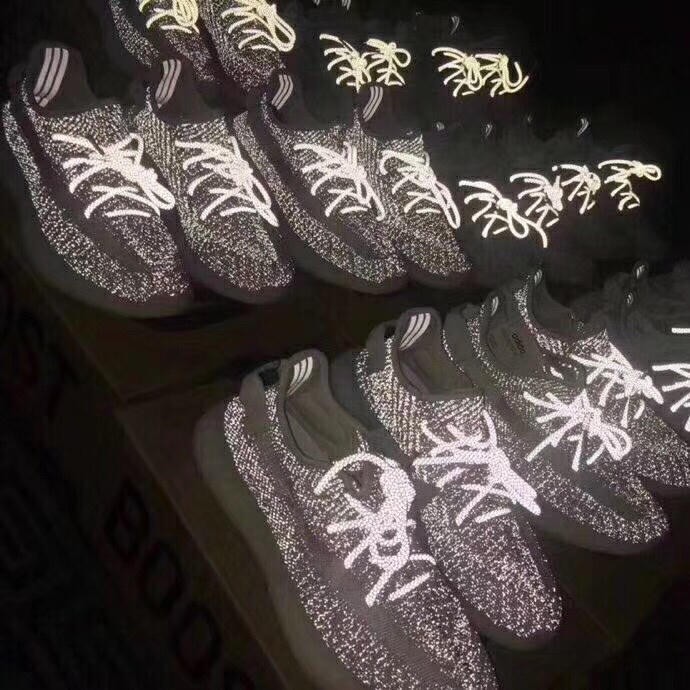 Yeezy Boost 350 V2 Black Static REFLECTIVE Size