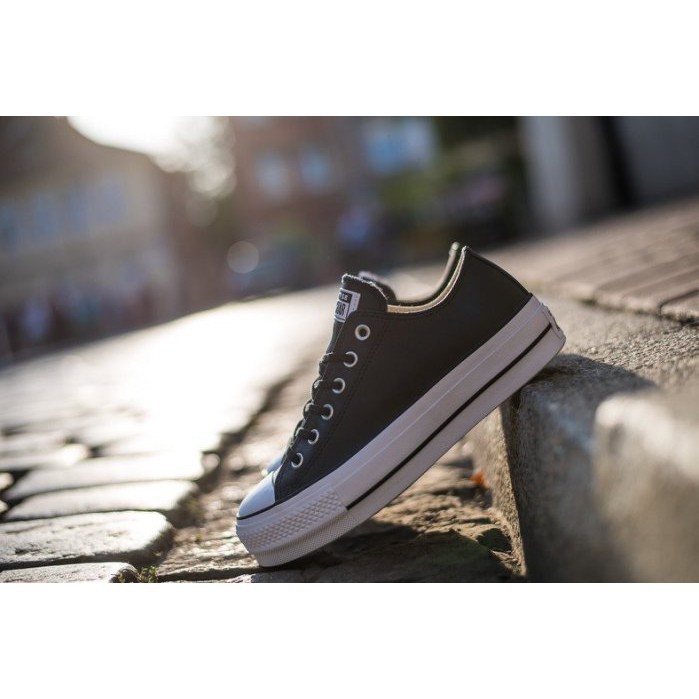 thick sole converse black